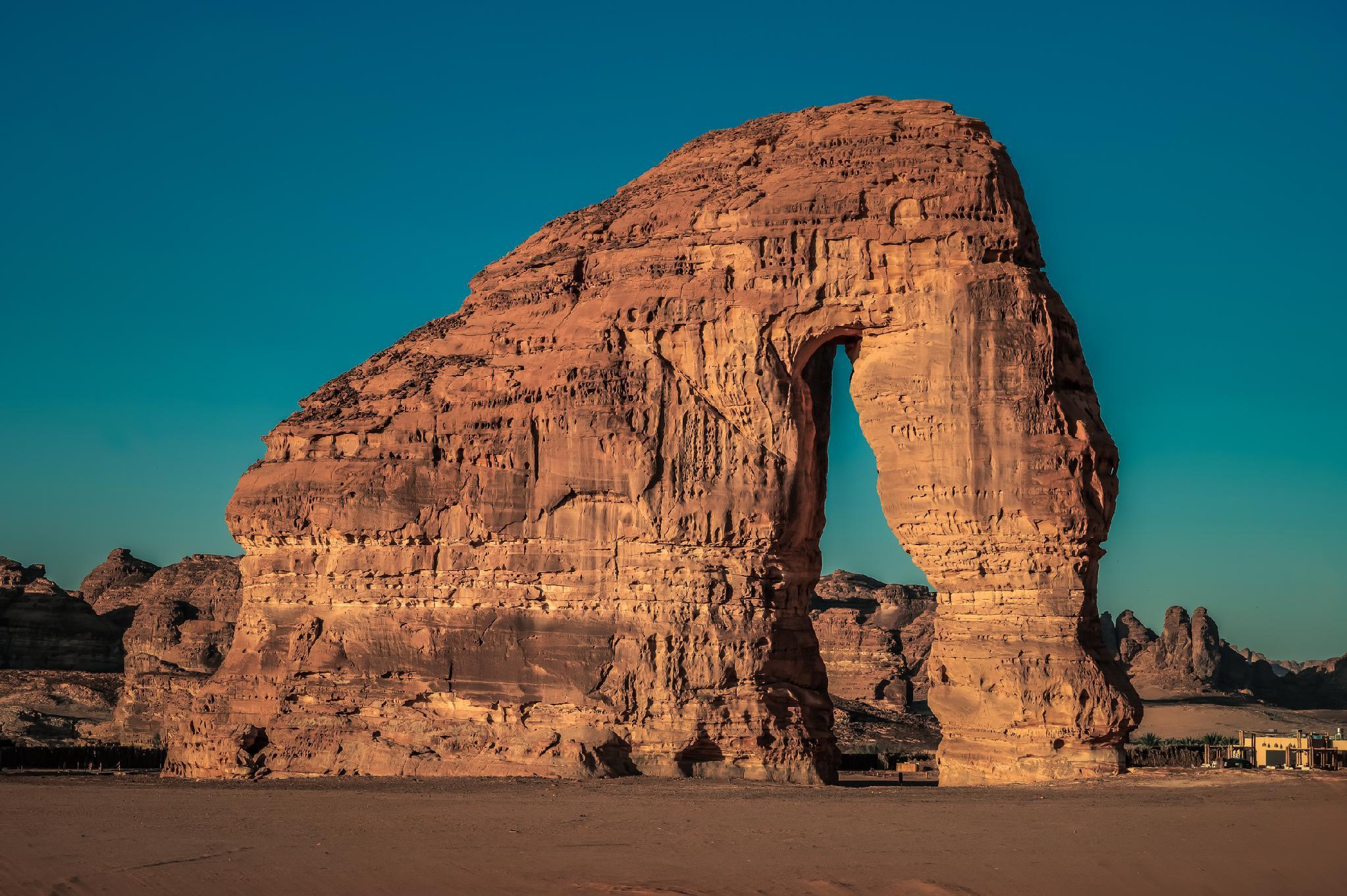Hegra & Elephant Rock